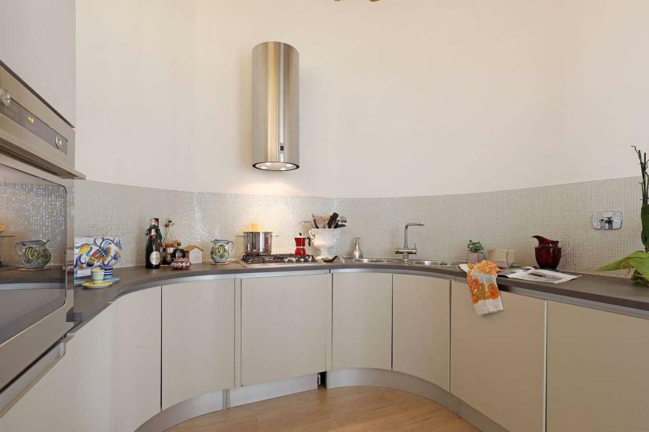 Luxury House Colosseo Рим Екстериор снимка